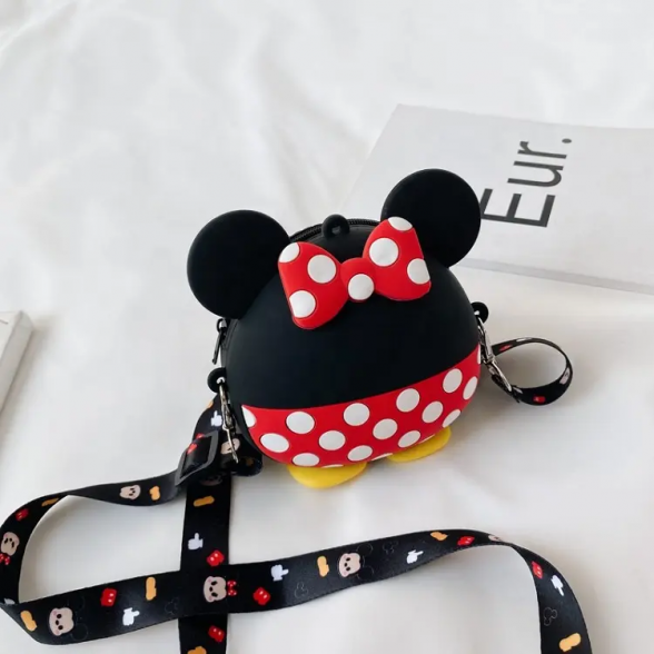 Silikoninis žaislas rankinukas "Mickey" 1